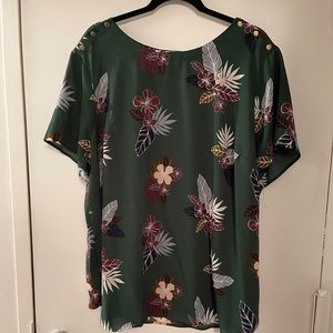 Loft Plus Green Floral Buttoned Blouse